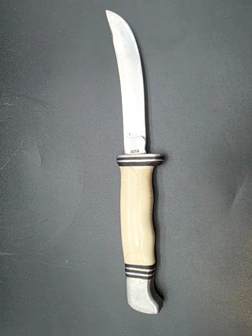 Rare three band Buck 118 Fixed Blade Knife Vintage 1961 melamine white